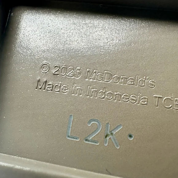 McDONALD'S 2025 Lil McDonalds #2 Restaurant & #14 Miniature Sign Lot of 2 Toys - Picture 10 of 10